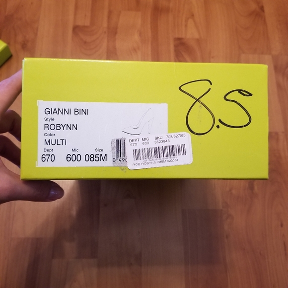 Gianni Bini party heels size 8.5 - Picture 4 of 6